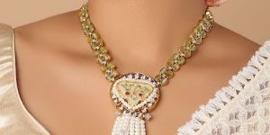 Kundan Jewellery Sets