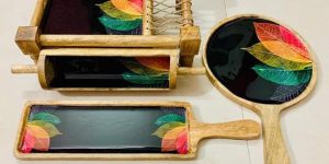 Wooden Khaat Platter Set