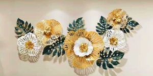 Metal Multicolour Flower Wallart