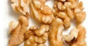 Walnut Kernels
