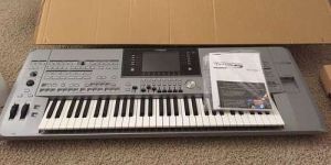 Yamaha Tyros 5 76-Key Arranger Workstation (76-Key Pro Arranger)