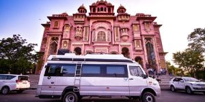 Office on Wheel Vanity Vans