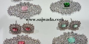 Kundan Pendant Set