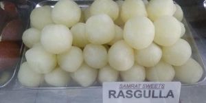White Rasgulla