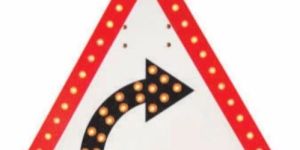 Solar Traffic Right Hand Curve Sign