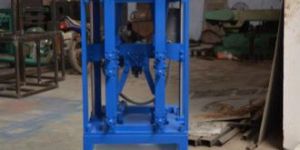 Cashew Nut Cutting Machine