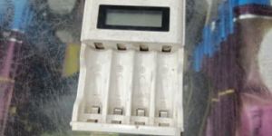 LCD Cell Chargers