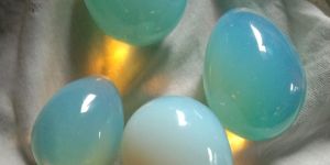 Opal Egg