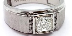 Platinum Solitaries Princess Ring