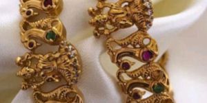 Gold Fashion Bangles