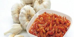 Garlic Pickle