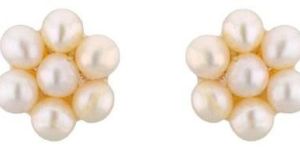 Ladies Pearl Earring
