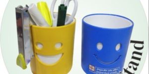 Smiley Pen Stand