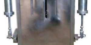 Semi Automatic Liquid Filling Machine