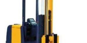 Electric Reach Stacker