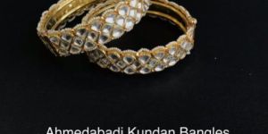 Pachi Kundan Bangles