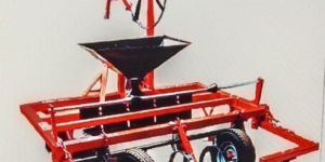 Plastic Mulch Laying Machine