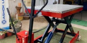 Hydraulic Scissor Lift