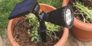 Solar Powered LED Garden Light