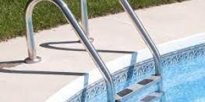 Swimming Pool Steps