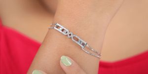 Style up with KILORY Sliding Diamond Bracelet