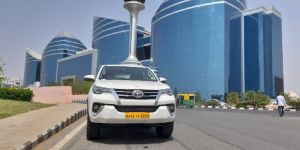 Fortuner Car Hire in Jaipur