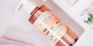 Y Fine Feminine Cleanser