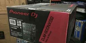 Pioneer DJ Mixer