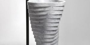 Marble Standing Washbasin