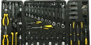 Stanley 110 Pieces Multi-Tool Set