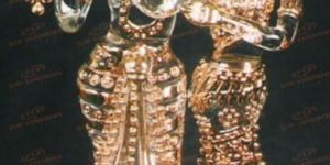 Glass Gold Plated Radha Krishna Showpiece