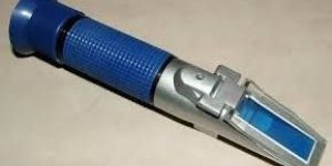 Refractometer