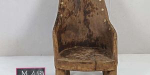 32 X 22 X 18 Inch Naga Wooden Chair