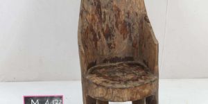 39 X 17 X 14 Inch Naga Wooden Chair