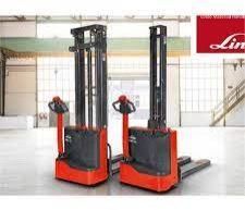 Electric Pallet Stacker