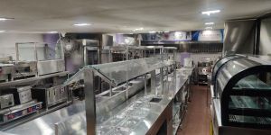 Commercial Kitchen Cooking Equipment
