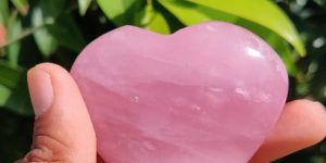 Rose Quartz Heart