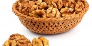 Walnut Kernels