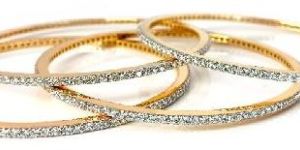 Natural Diamond Single Line Bangles 0.02 Pointers