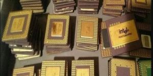 Ceramic CPU Processor Gold Scrap