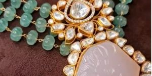 Carved Rosequartz Pendant