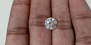 Moissanite Stone