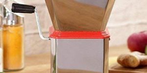 Plastic Chilly Cutter