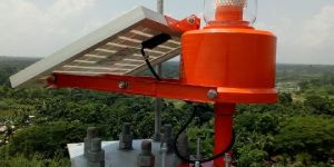 Solar Power Aviation Obstruction LED Light