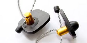 RF Mini Square Bottle Tag