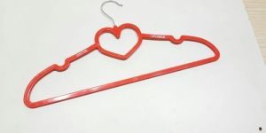 Top Heart Plastic Hanger
