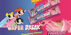 Hoppin Strawberry Wafer Break
