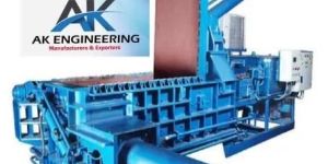 Triple Action Scrap Baling Machine