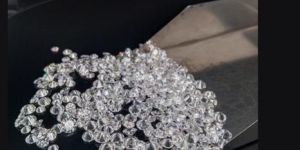 CVD 2.5mm FGH VS SI Round Type 2A Brilliant Cut Diamond