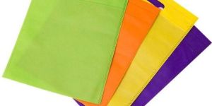 Colored D Cut Non Woven Bags